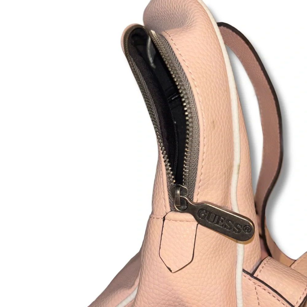 Y2K GUESS? Women's Pink Mini Backpack - Picture 6 of 6